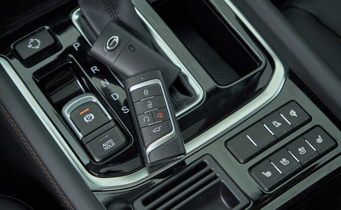 GAC GS8