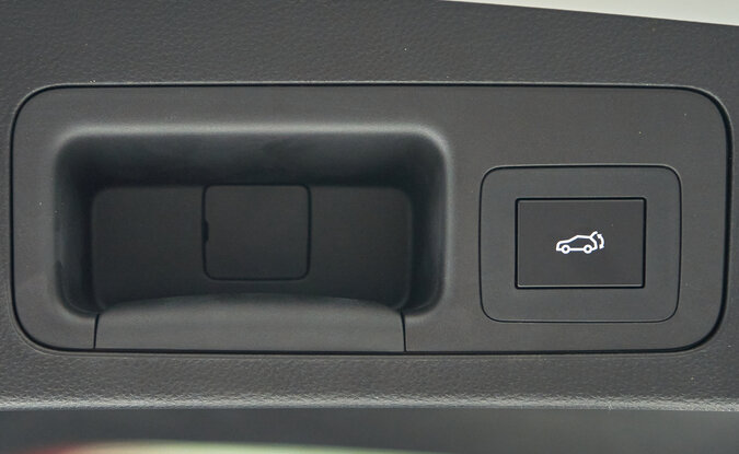 GAC GS8