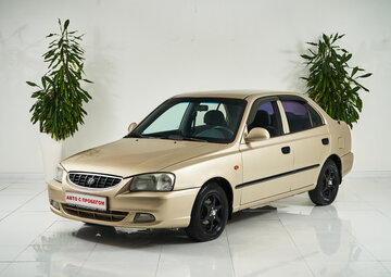 Hyundai Accent Вид 1