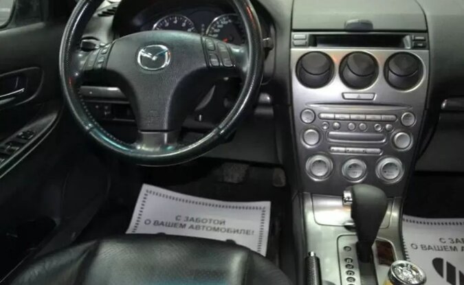 Mazda 6